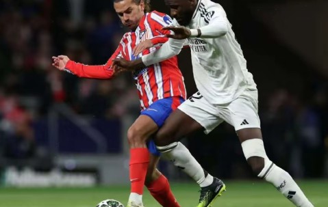 kaiyun-冲刺阶段马赛备战英超，止住颓势细节曝光，话题不断，纪律约束更严格(太极野马分鬃动作分解图)